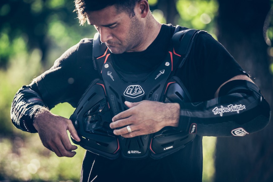 CP5955 Chest Protector - Tactix | Industrial Design Firm | We